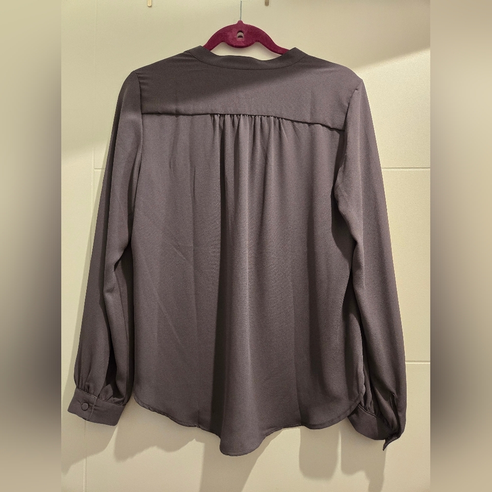 NWT Ann Taylor Womens Gray Button Down Long Sleeves Shirt - Picture 4 of 5